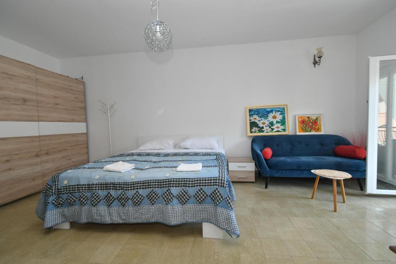 Apartmani Dora Duboka Bagian luar foto